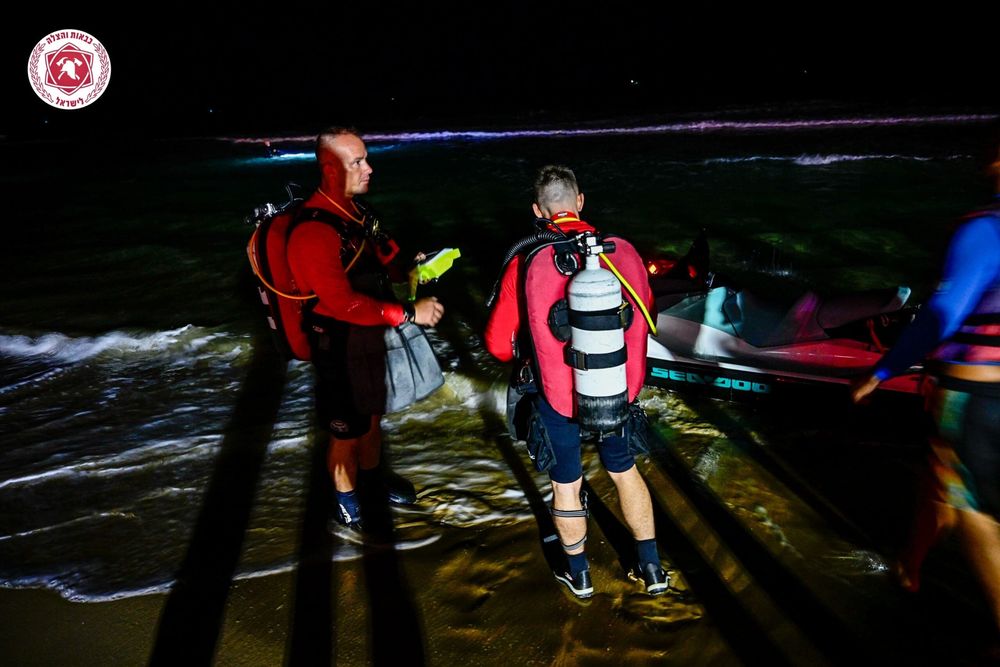 20-Year-Old Missing at Haifa Beach: 'He Went in to Dive and Never Came Out'