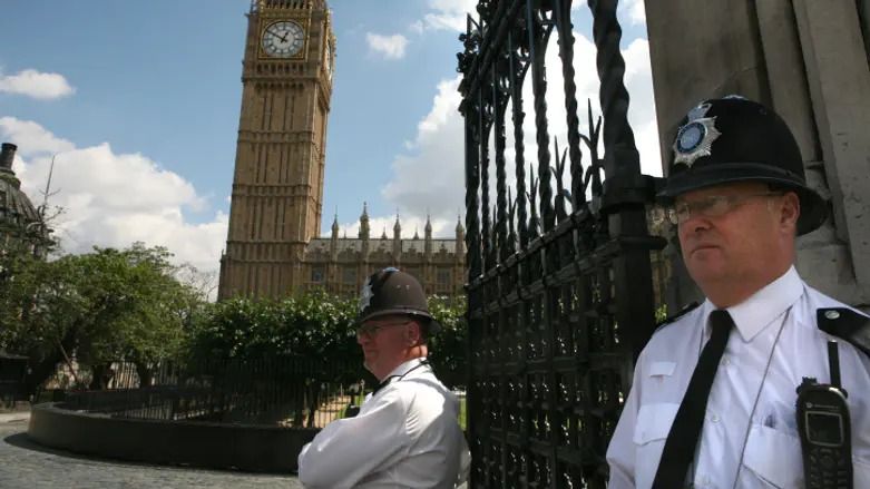 Americans extracted diplomat, and British are angry