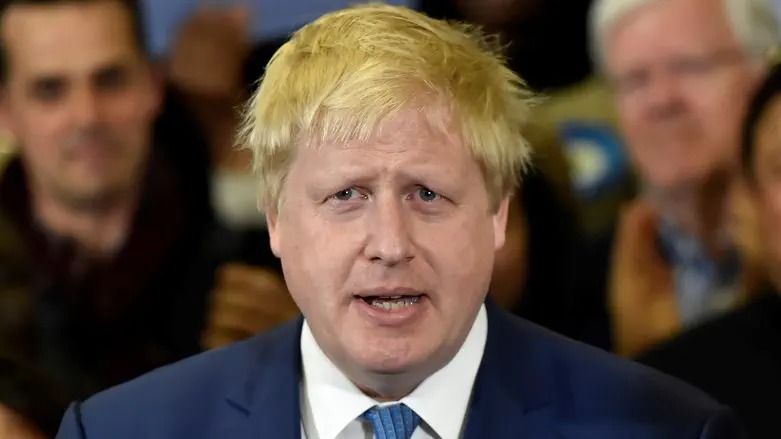 Due to drone threat: Boris Johnson and Western officials evacuated from train