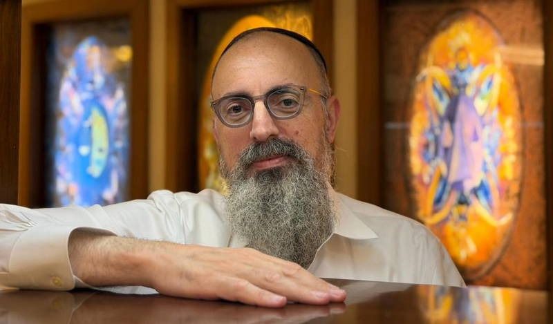 Light of Life Current with Yossi Elitov: Shabbat opens the year. Watch.