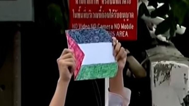 Protests in Thailand Canceled Holiday Event at Chabad House