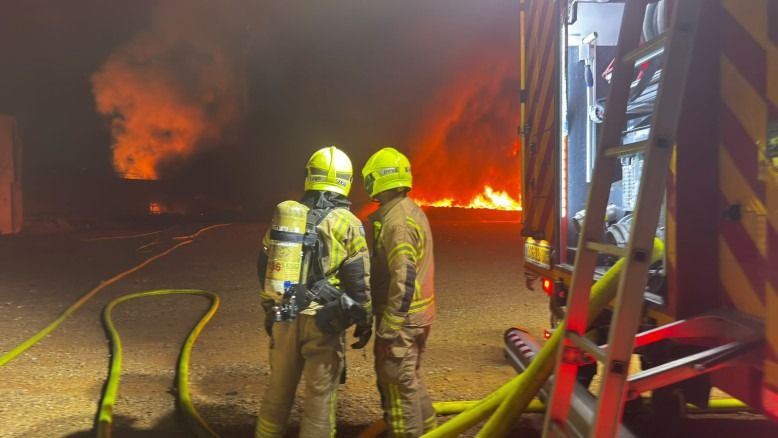 Firefighters Continue Extinguishing Operations