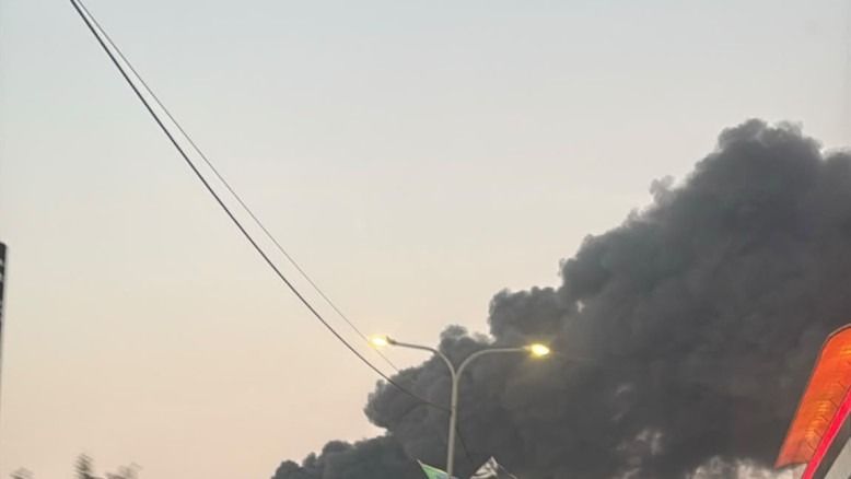 Fire breaks out in open area near Yarka