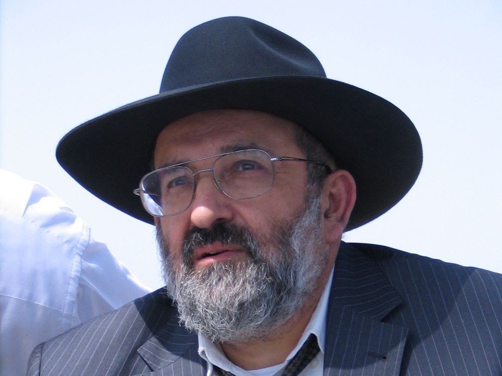 Rabbi Zaini Opposes Temple Institute: Blowing Shofar on Shabbat Is Forbidden