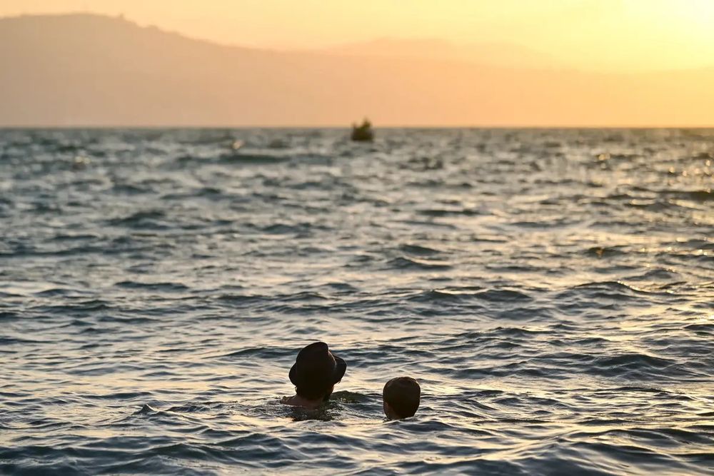 Heat Waves Expected in Vast Areas of the Country
