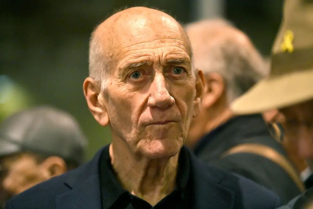 Olmert: IDF Chief of Staff Will Become Target of The Hague, Not Unfairly