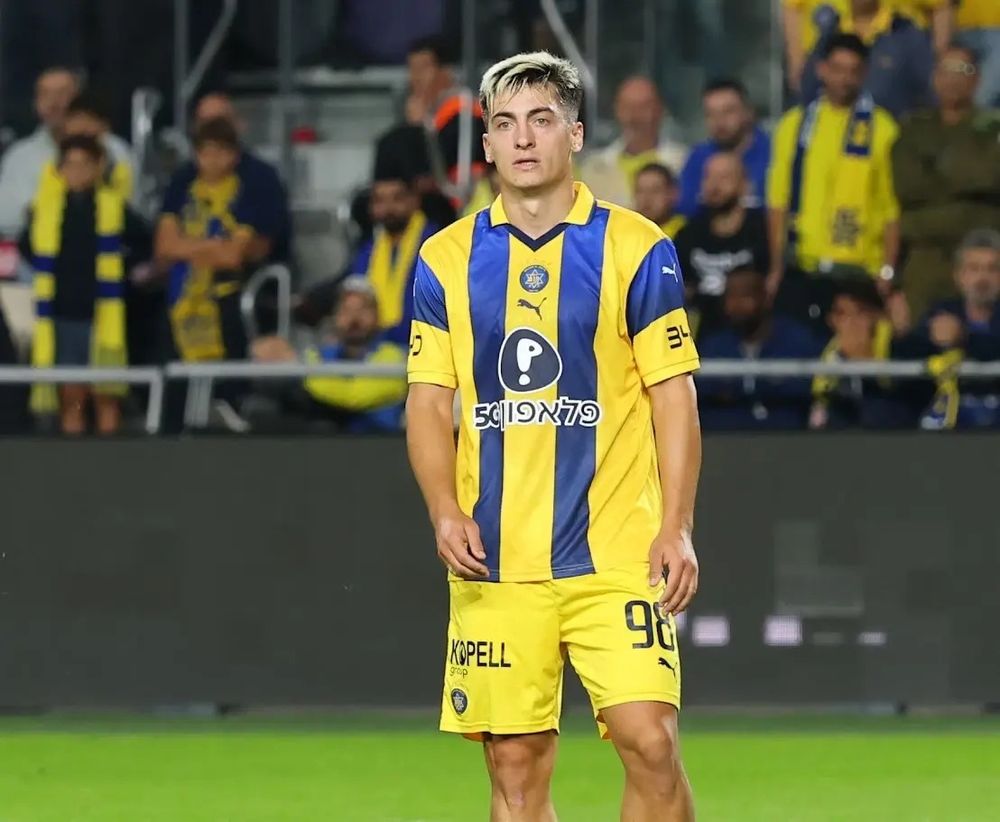 Aviv in Talks on Loaning Nicolaescu to Hapoel Ramat Gan
